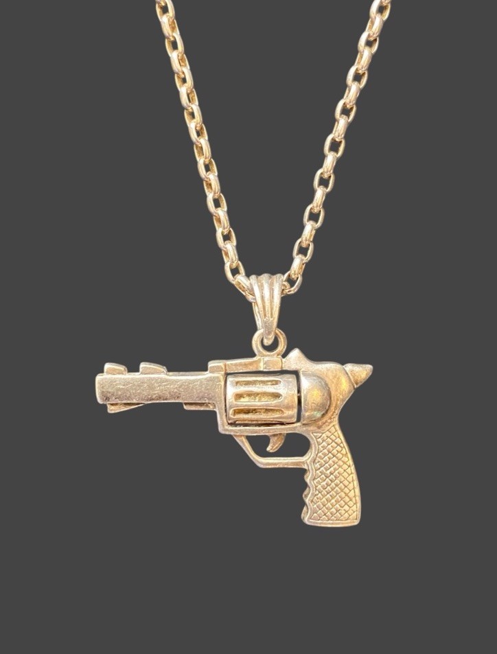 Vintage Sterling Silver 925 Revolver Gun Pendant Necklace Moving Cylinder 51cm